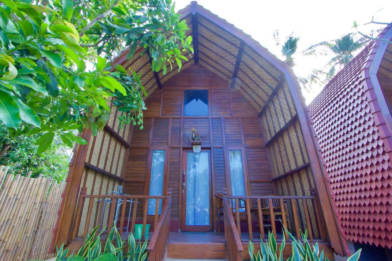 Adi Bungalow Nusa Penida Redpartner Ped Exterior photo