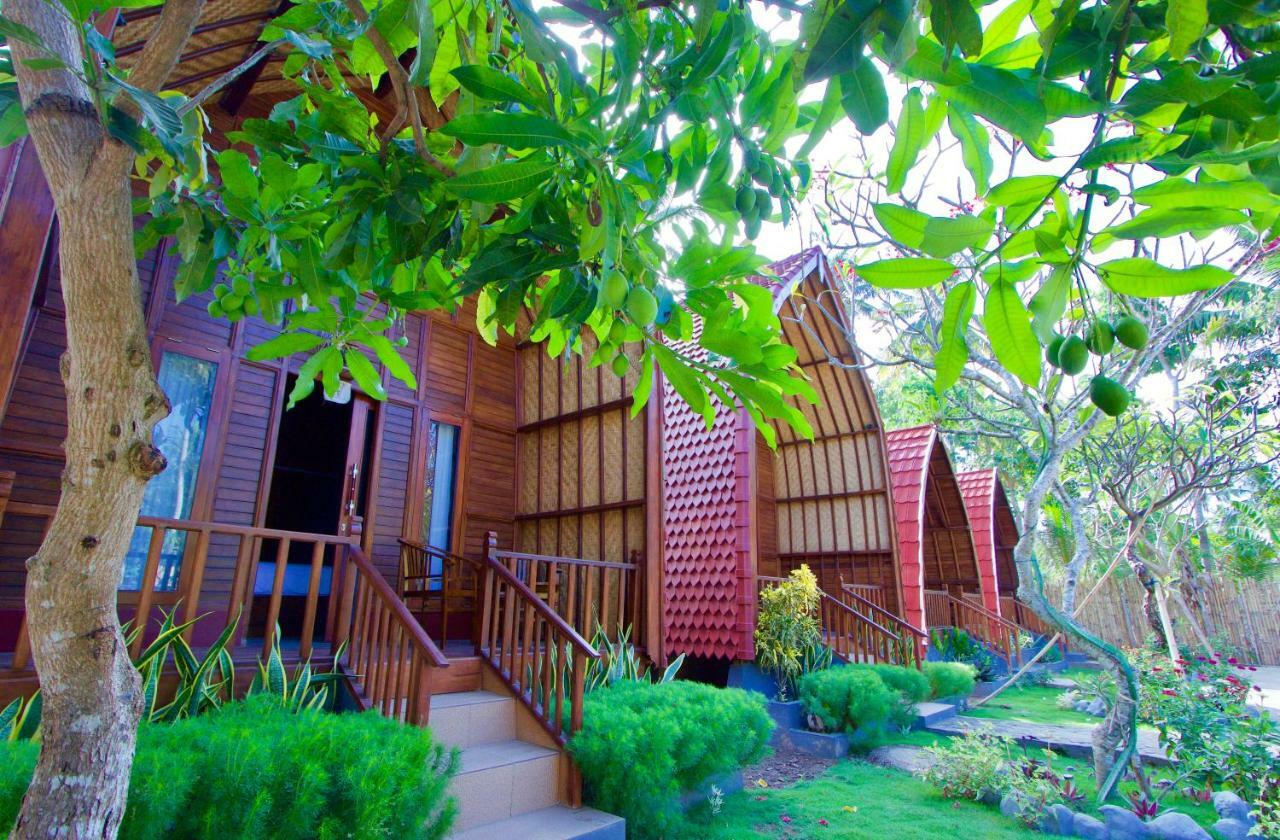 Adi Bungalow Nusa Penida Redpartner Ped Exterior photo